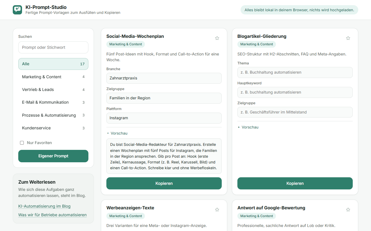 Das KI-Prompt-Studio im Browser: links die Kategorien, in der Mitte die Vorlage Social-Media-Wochenplan mit ausgefüllten Feldern und der Vorschau des fertigen Prompts